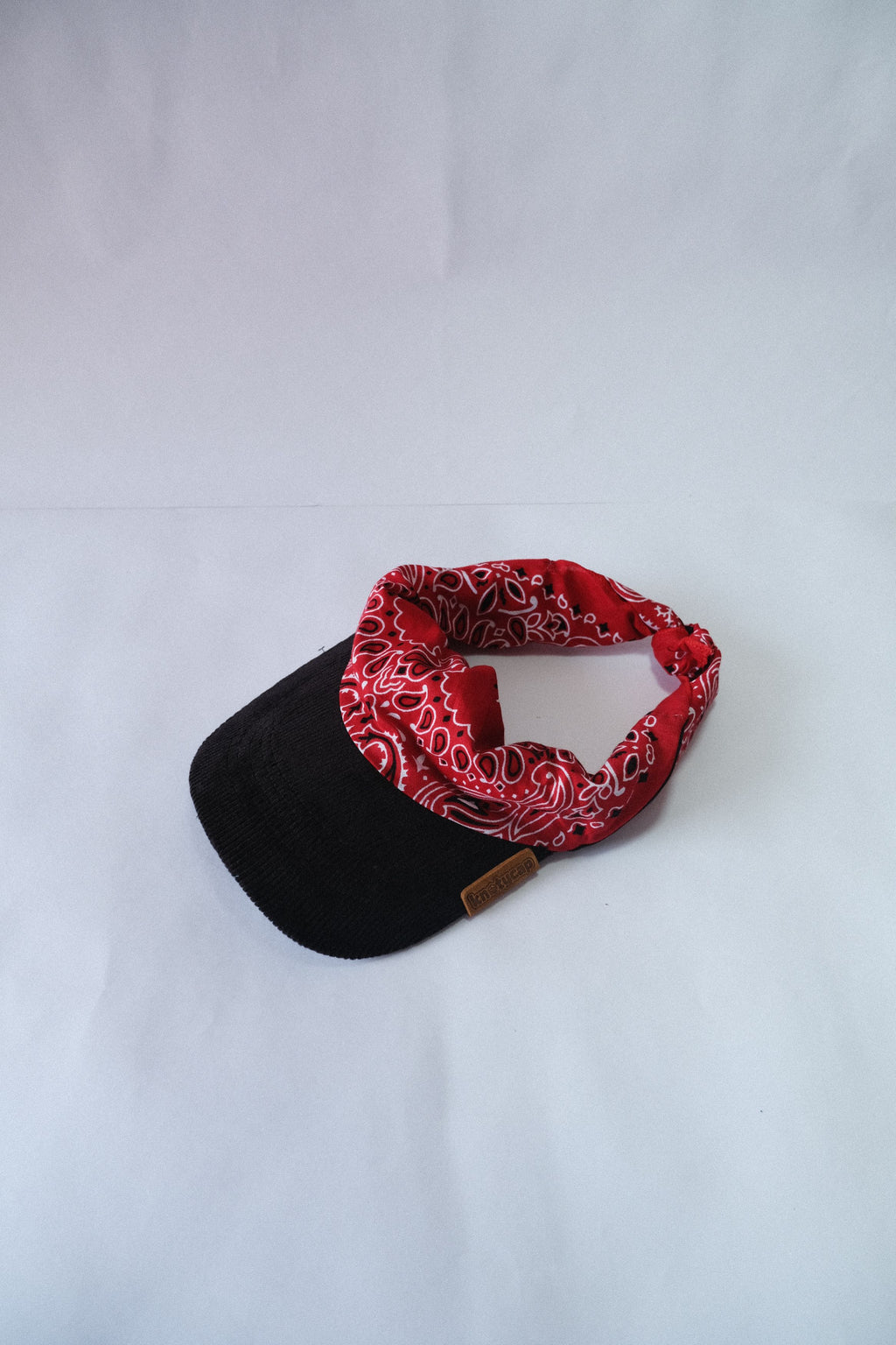 Black Corduroy Brim | Crimson Veil Kapri