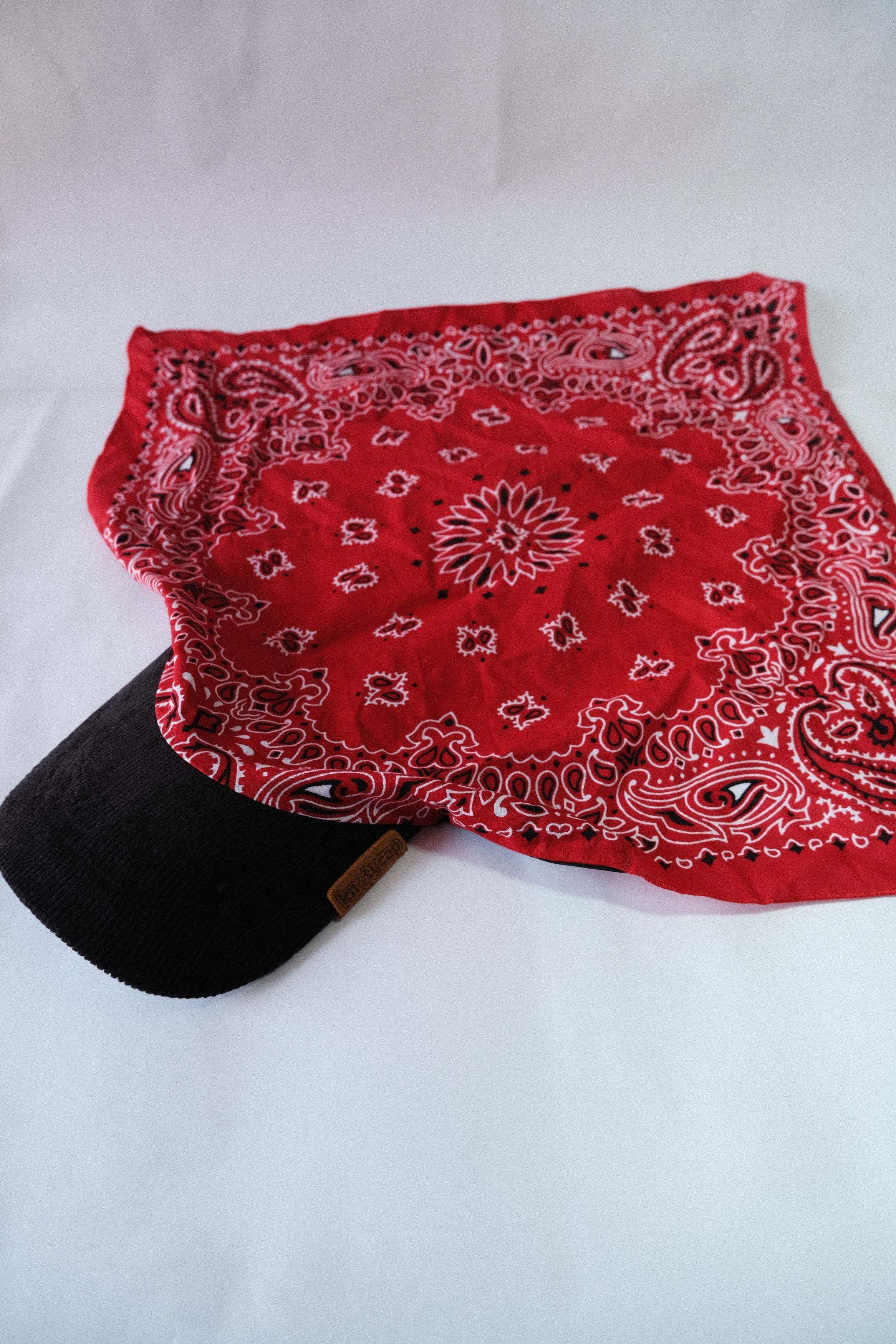 Black Corduroy Brim | Crimson Veil Kapri