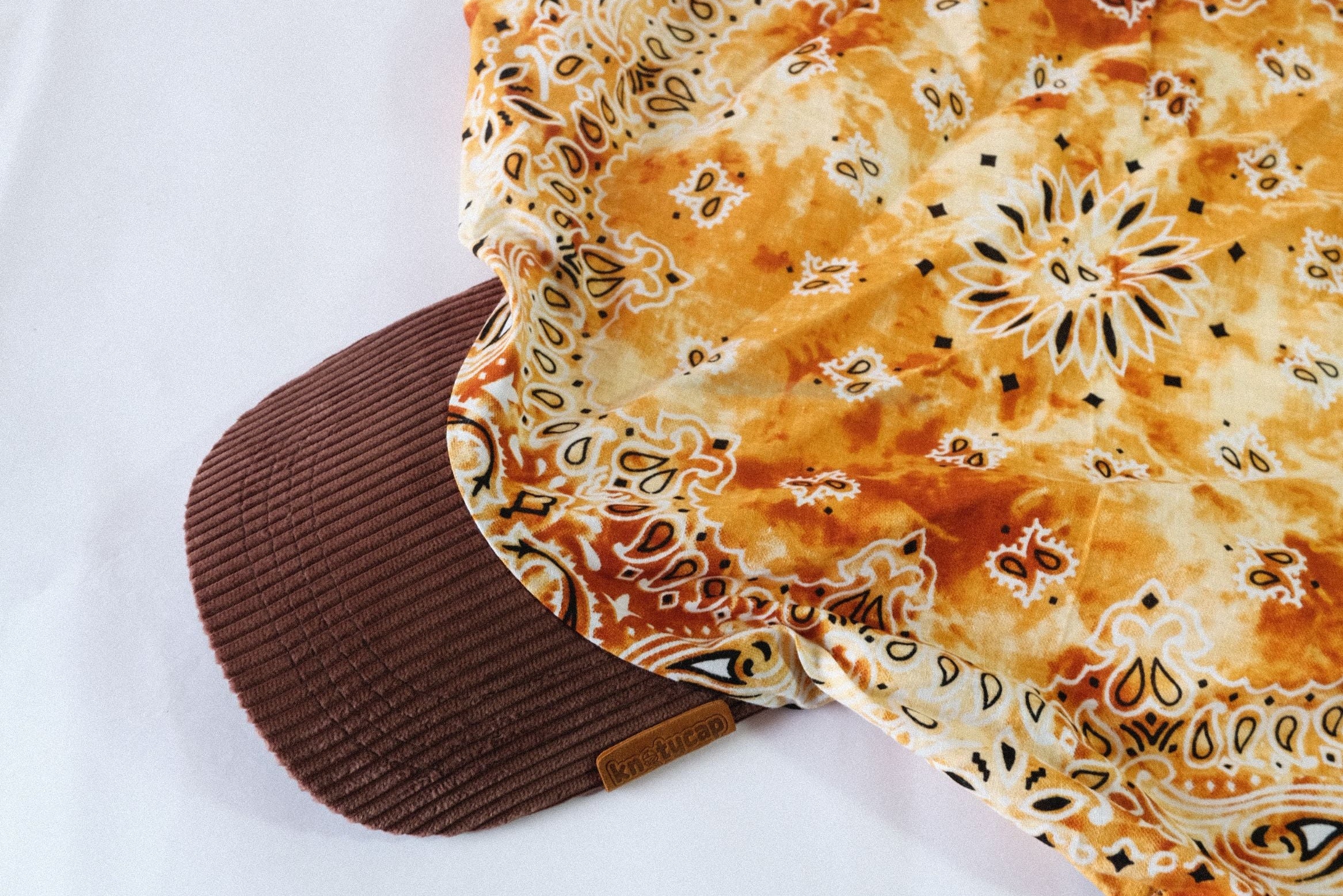 Dark Corduroy Brim | Saffron Drift Kapri