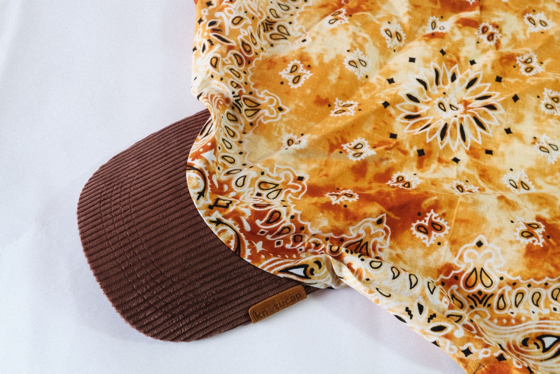 Dark Corduroy Brim | Saffron Drift Kapri