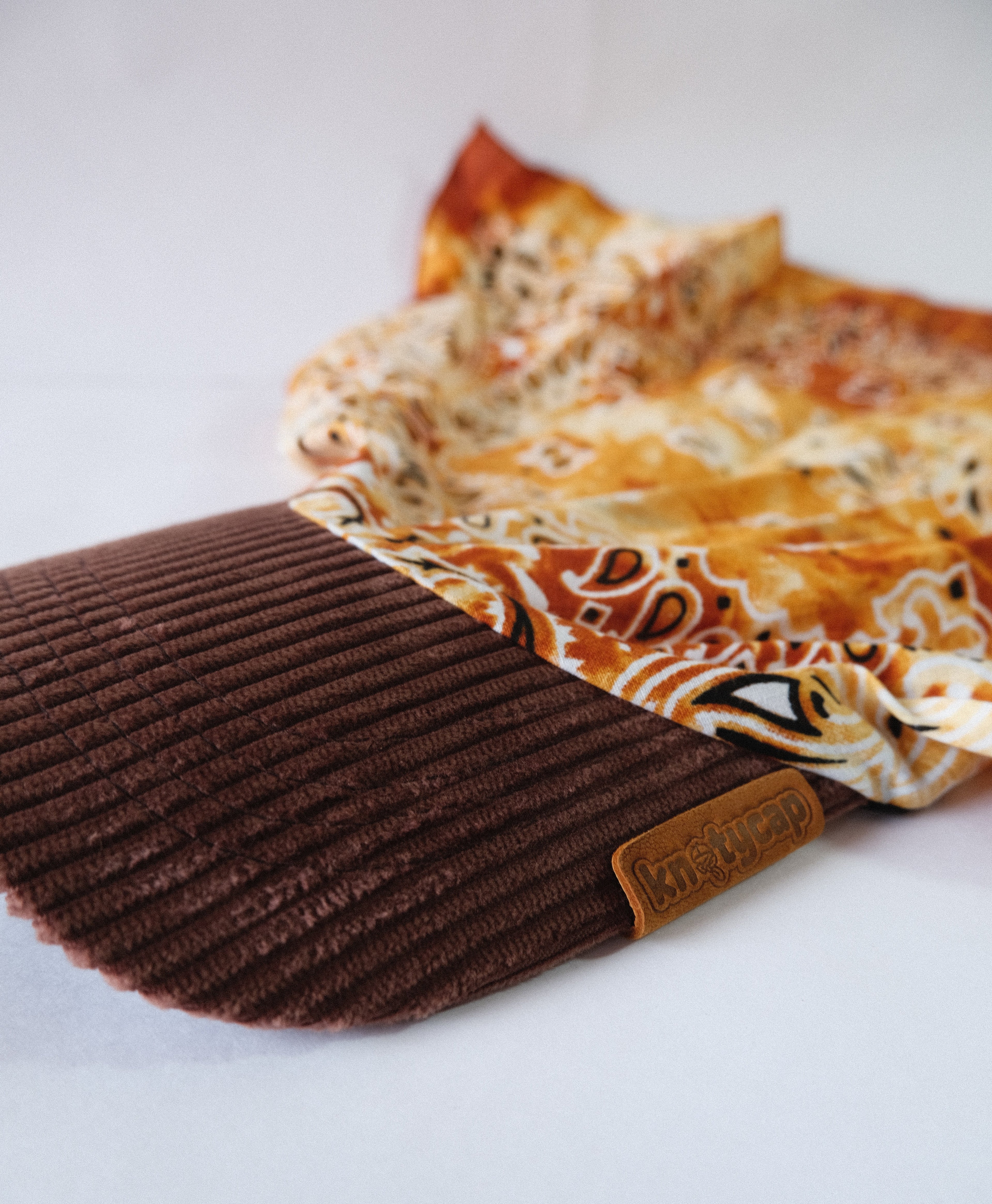 Beige Corduroy Brim | Cocoa Veil Kapri