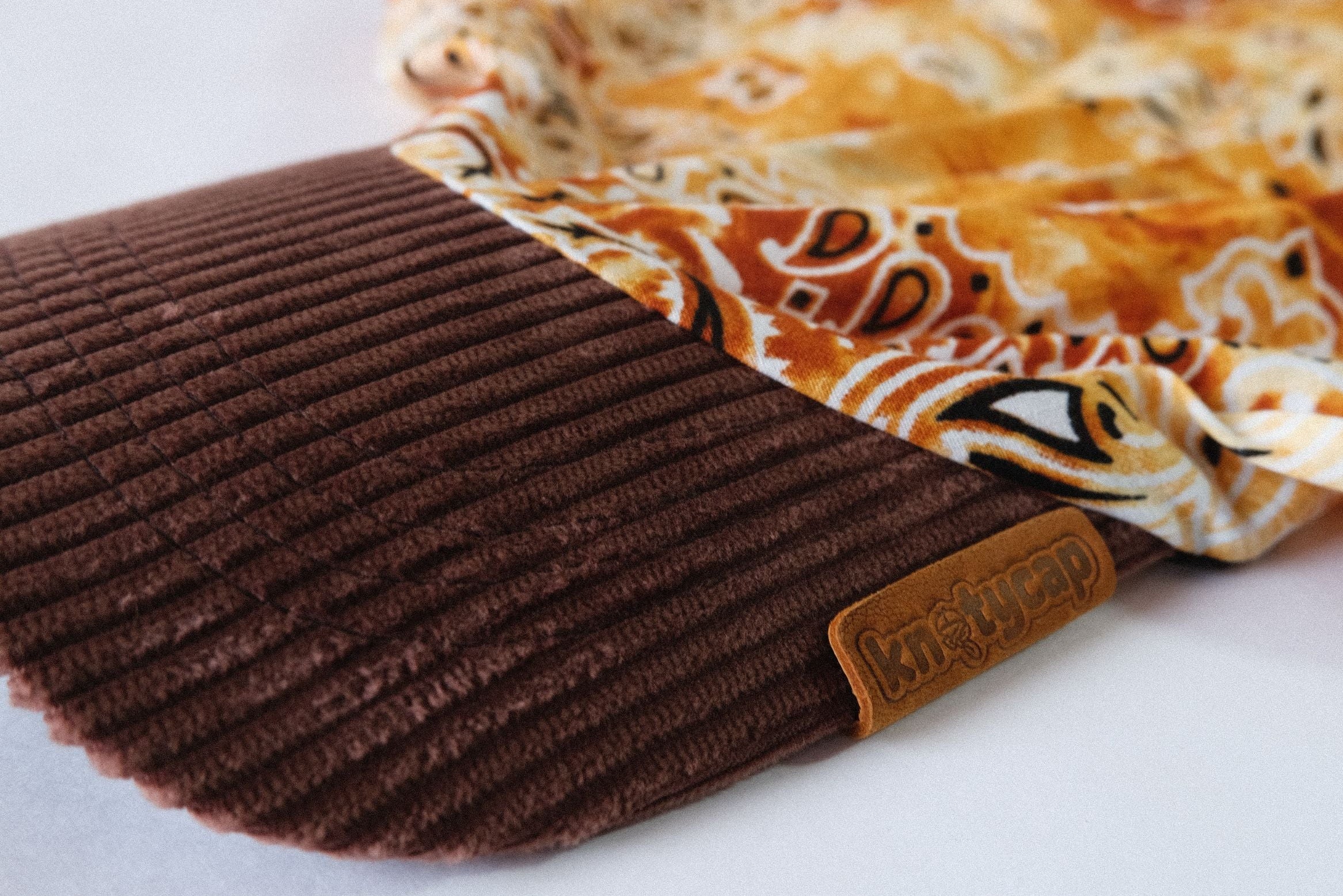 Dark Corduroy Brim | Saffron Drift Kapri