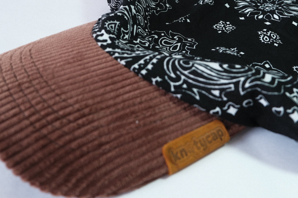 Dark Brown Corduroy Brim | Black Veil  Kapri