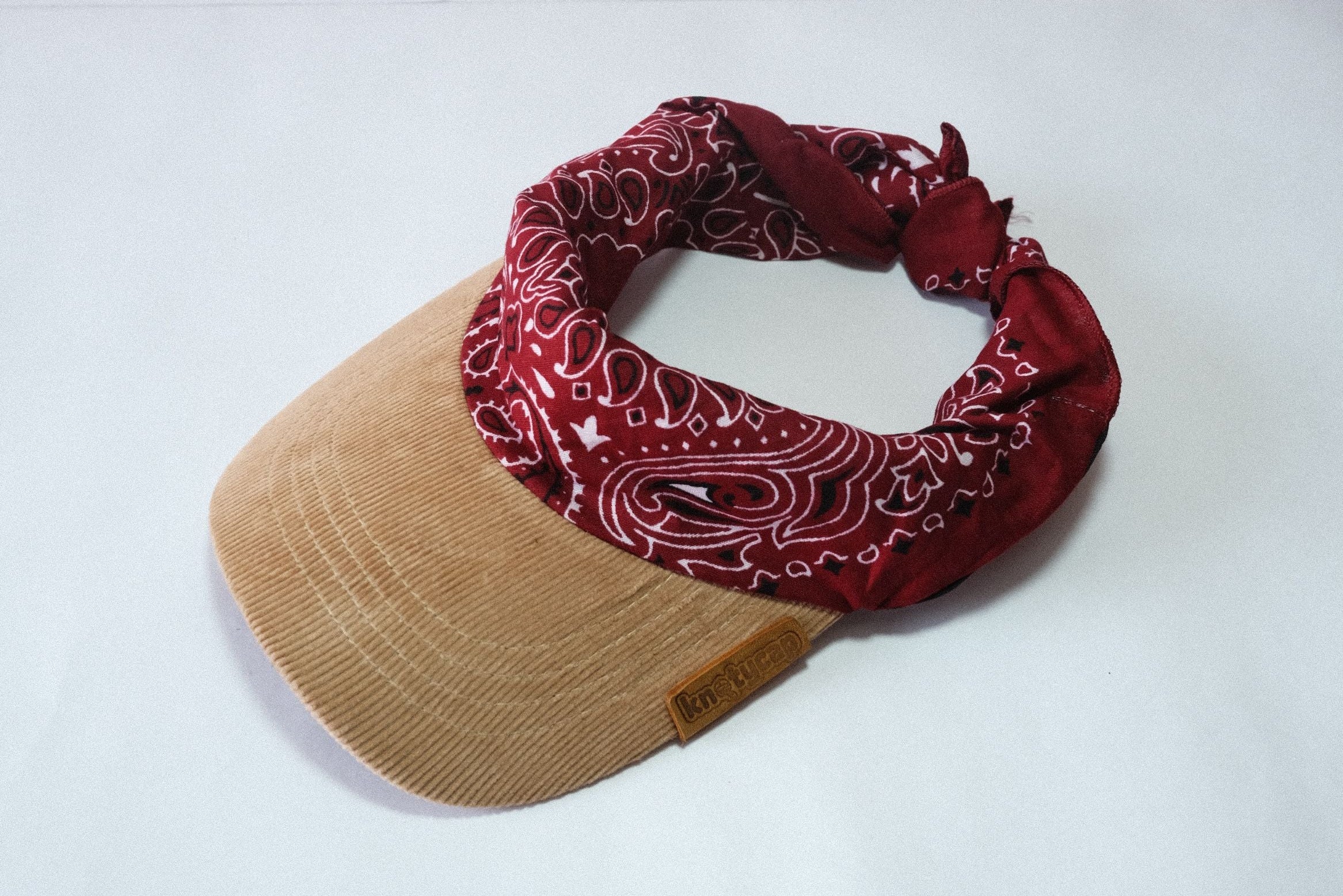 Beige  Corduroy Brim | Wine Veil Kapri