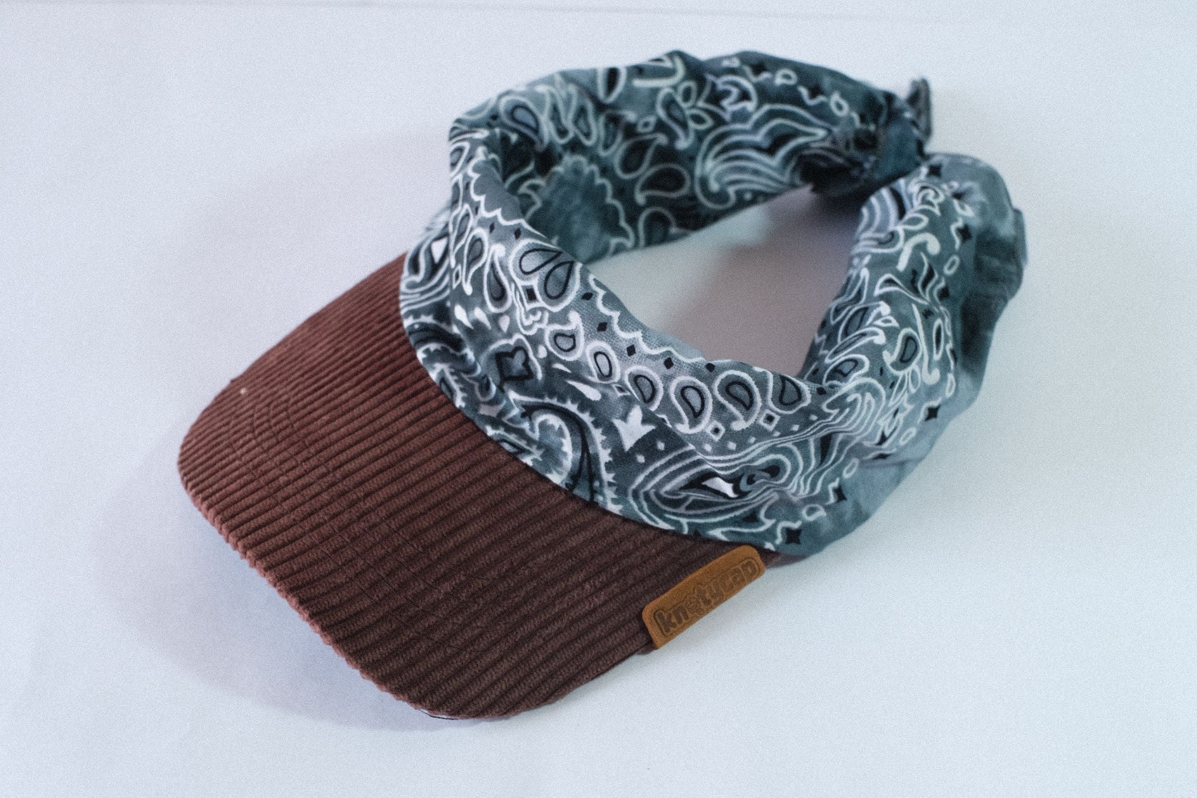 Dark Corduroy Brim | Ash Drift Kapri
