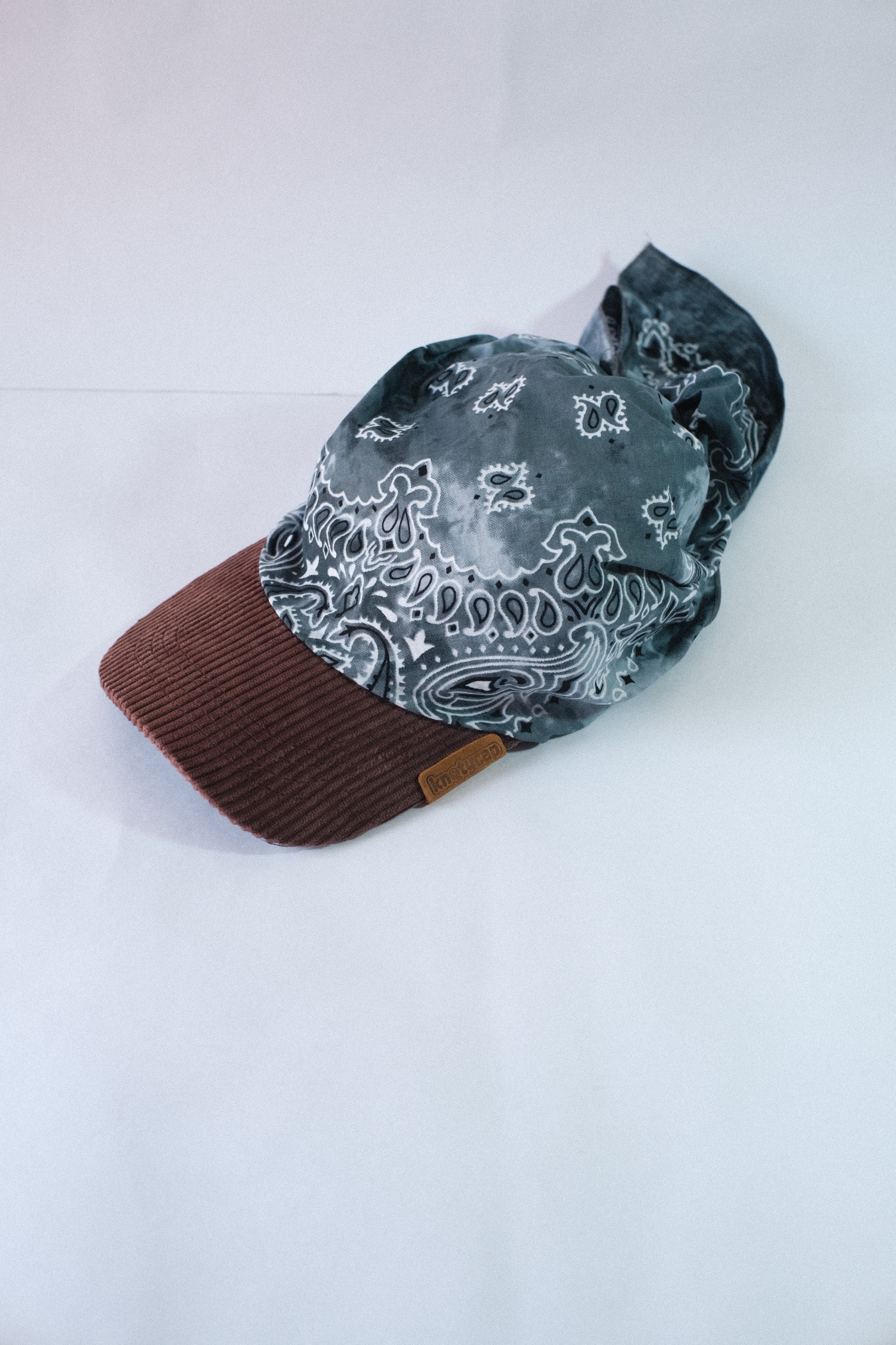 Dark Corduroy Brim | Ash Drift Kapri