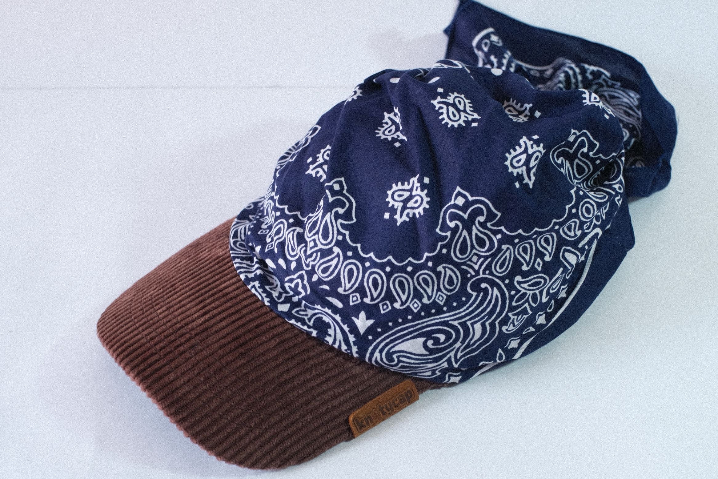 Dark Corduroy Brim | Midnight Veil Kapri