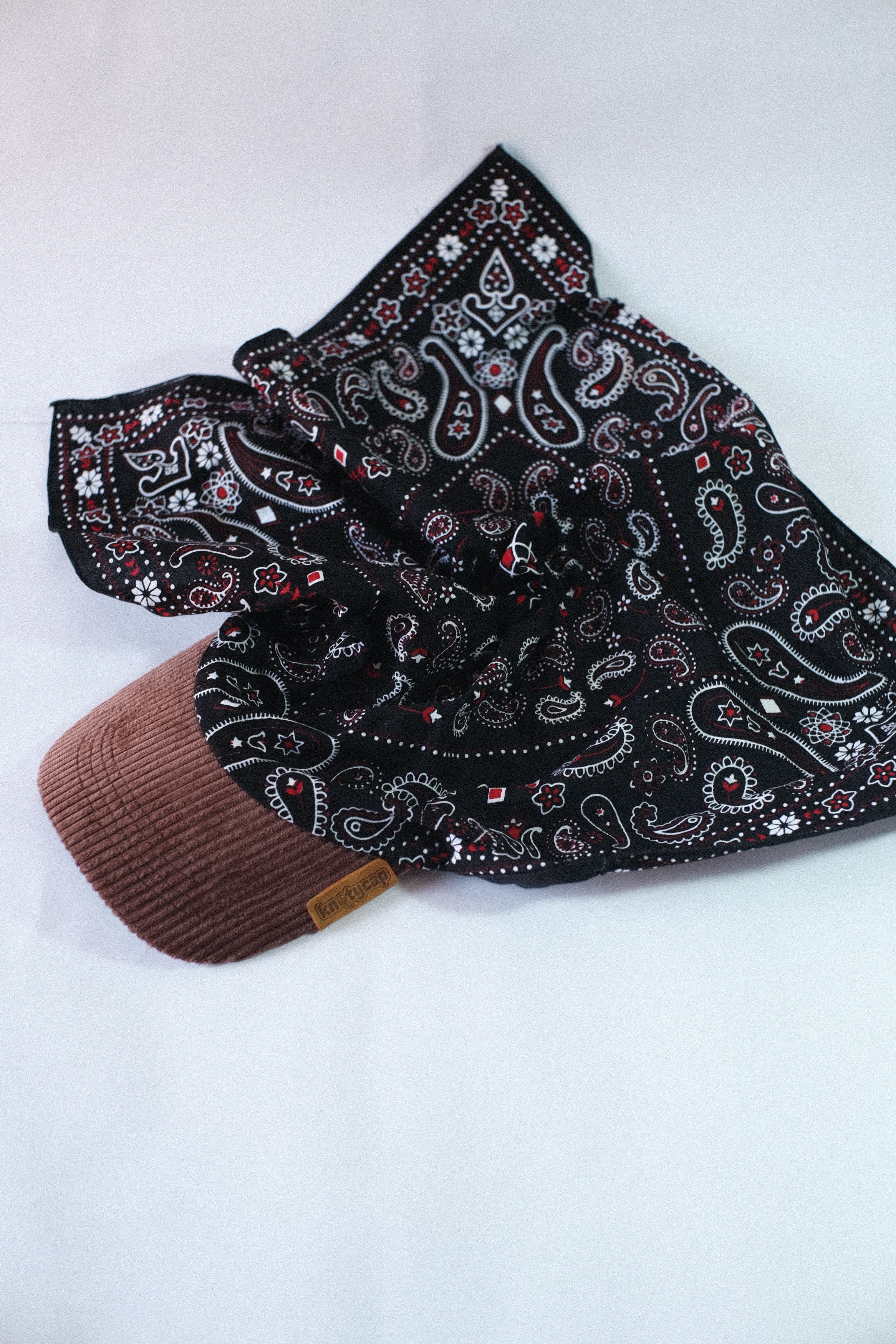 Beige Corduroy Brim | Cocoa Veil Kapri