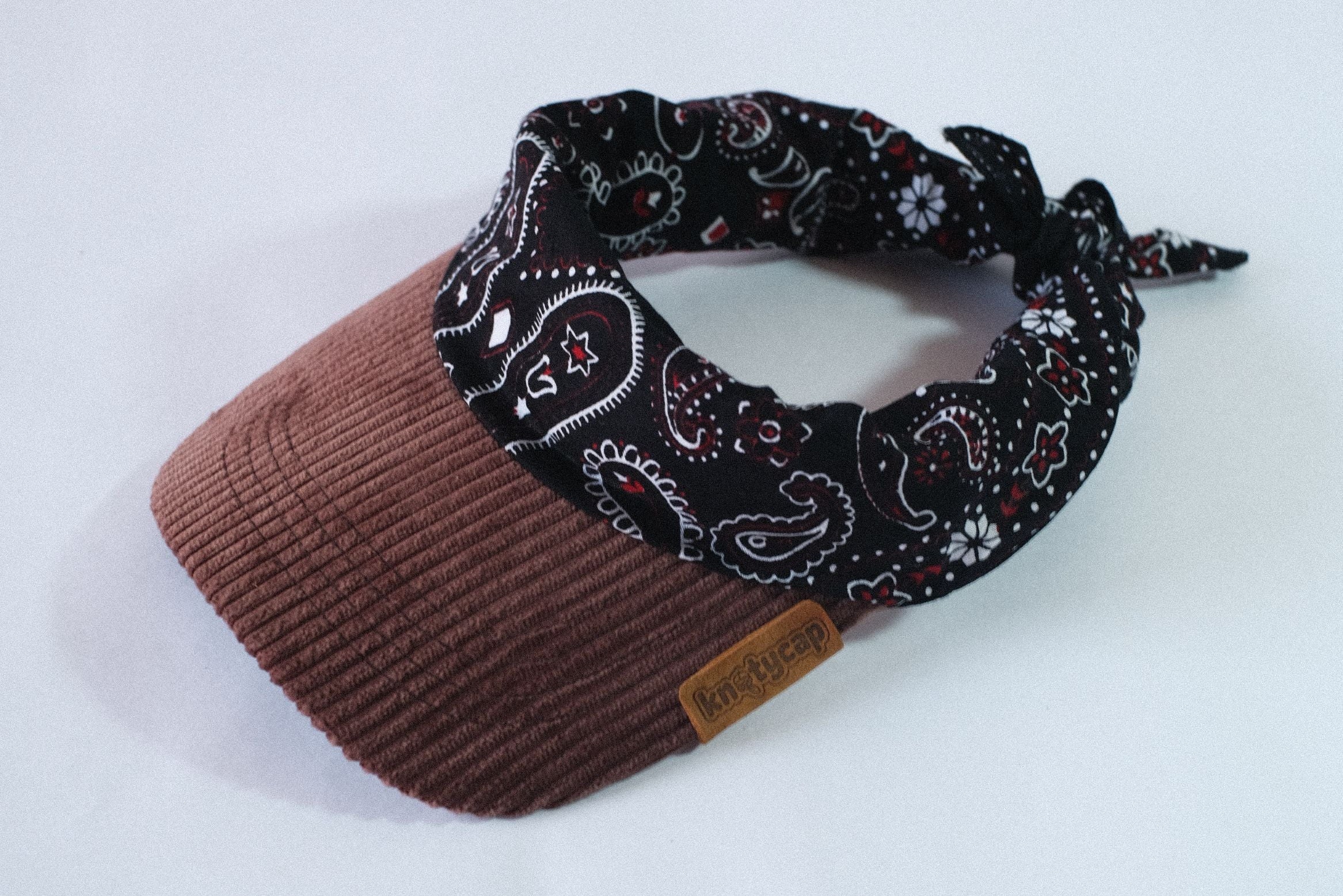 Dark Corduroy Brim | Crimson Core Kapri