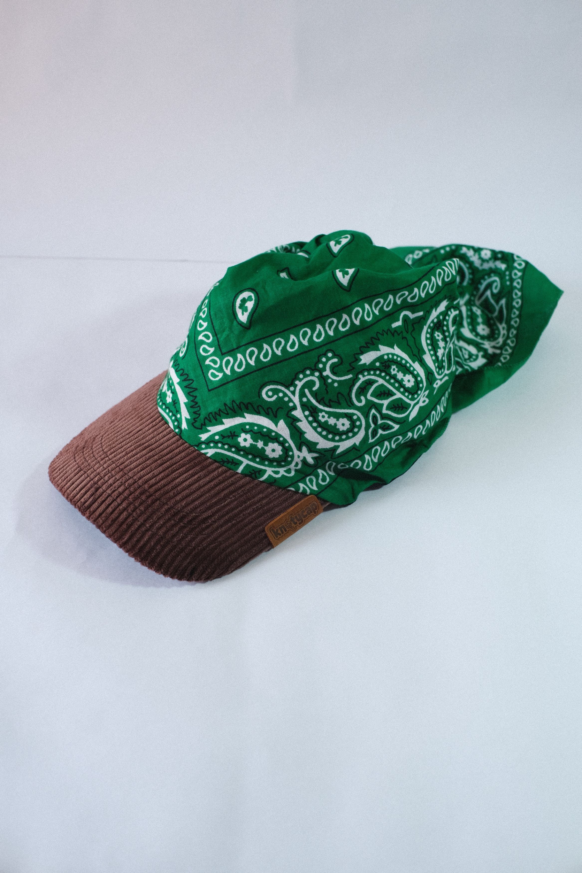 Dark Brown Corduroy Brim | Green  Kapri