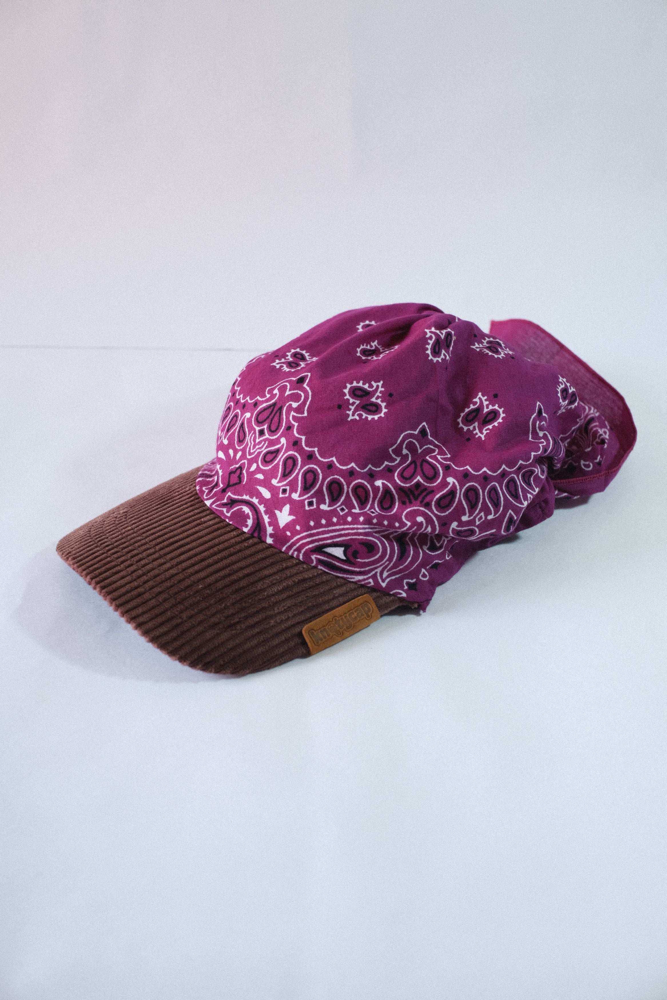 Dark Corduroy Brim Pink Mix Kapri