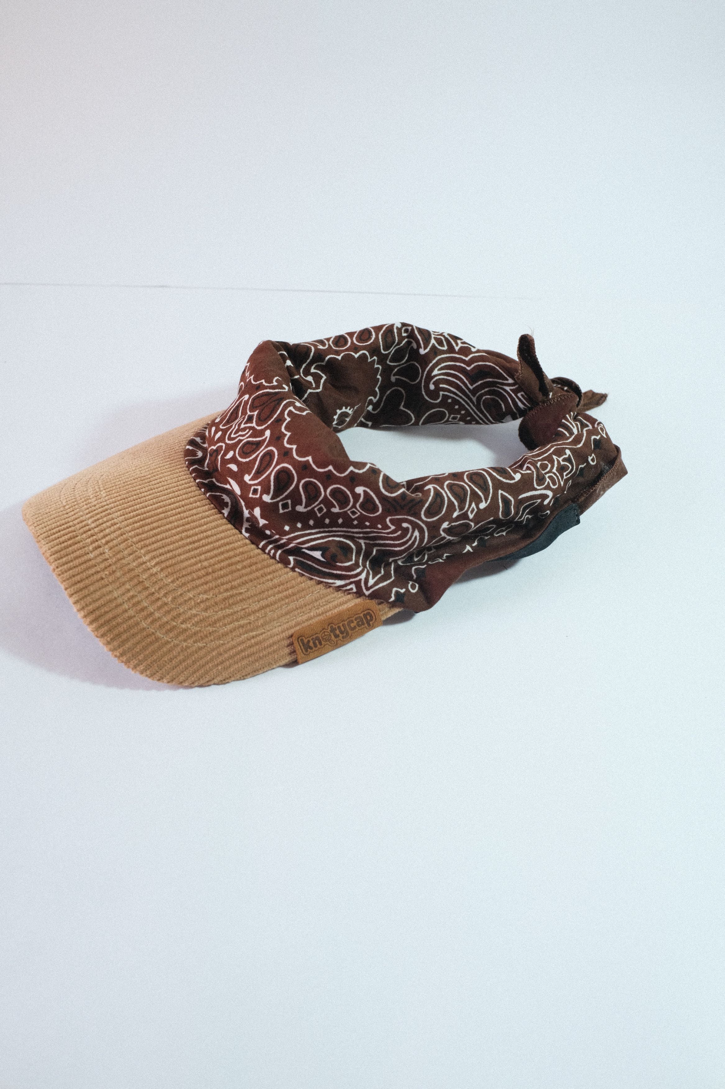 Beige Corduroy Brim | Cocoa Veil Kapri