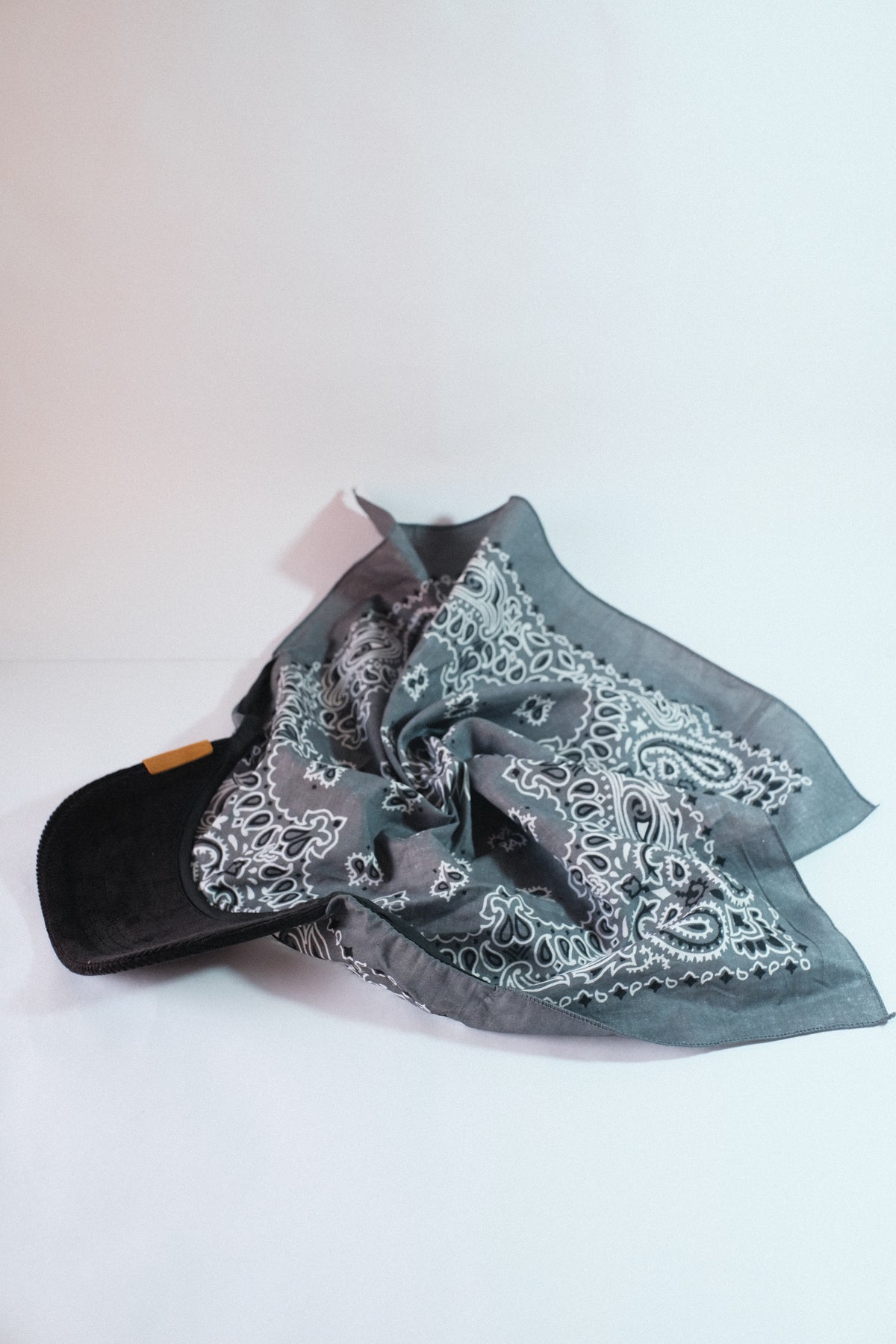 Ashen- Beige Corduroy Brim Bandana Cap | Cocoa Mud Kapri