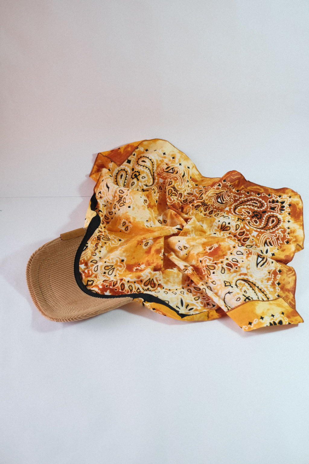 Beige Corduroy Brim | Cocoa Veil Kapri