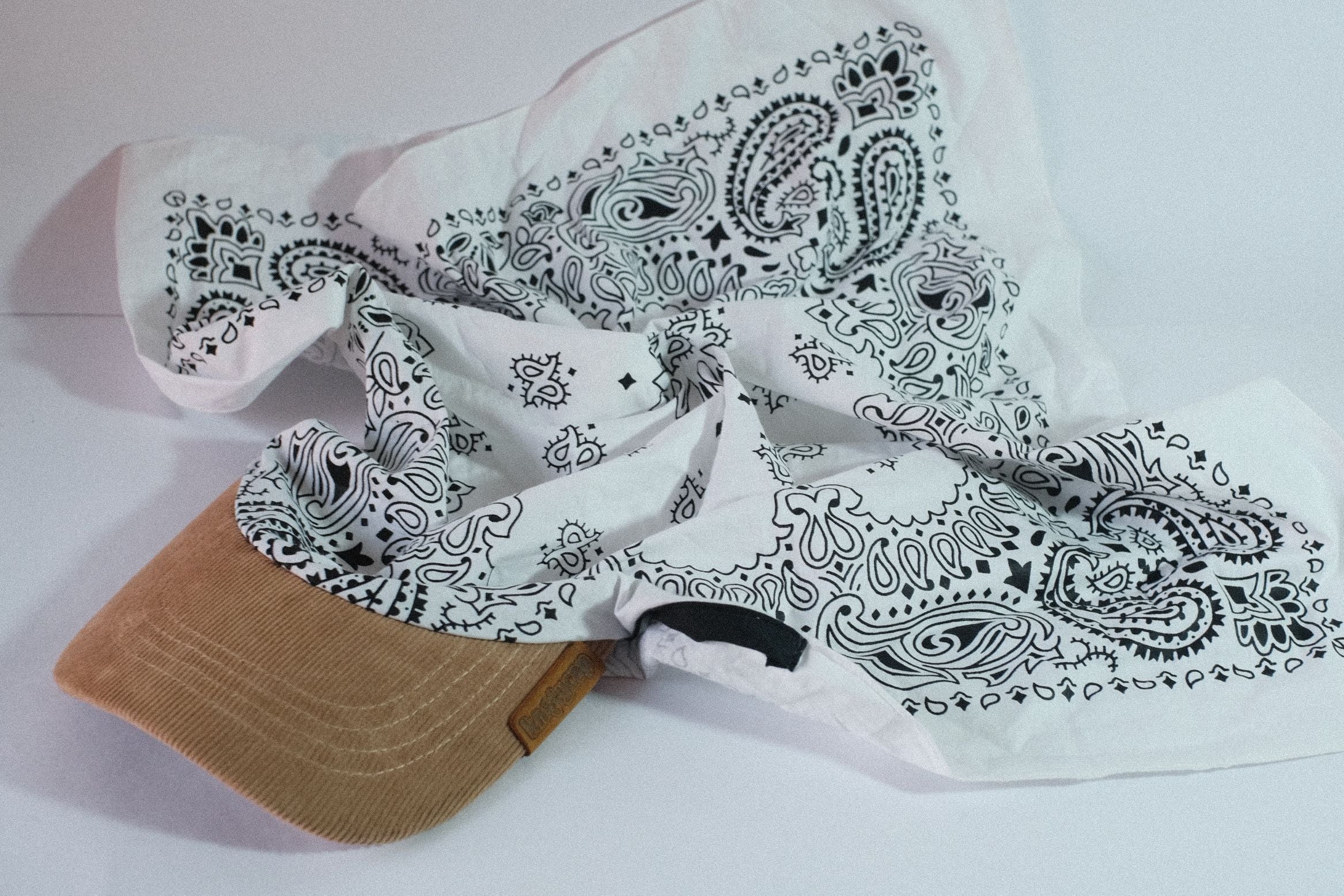 Beige Corduroy Brim | Cocoa Veil Kapri