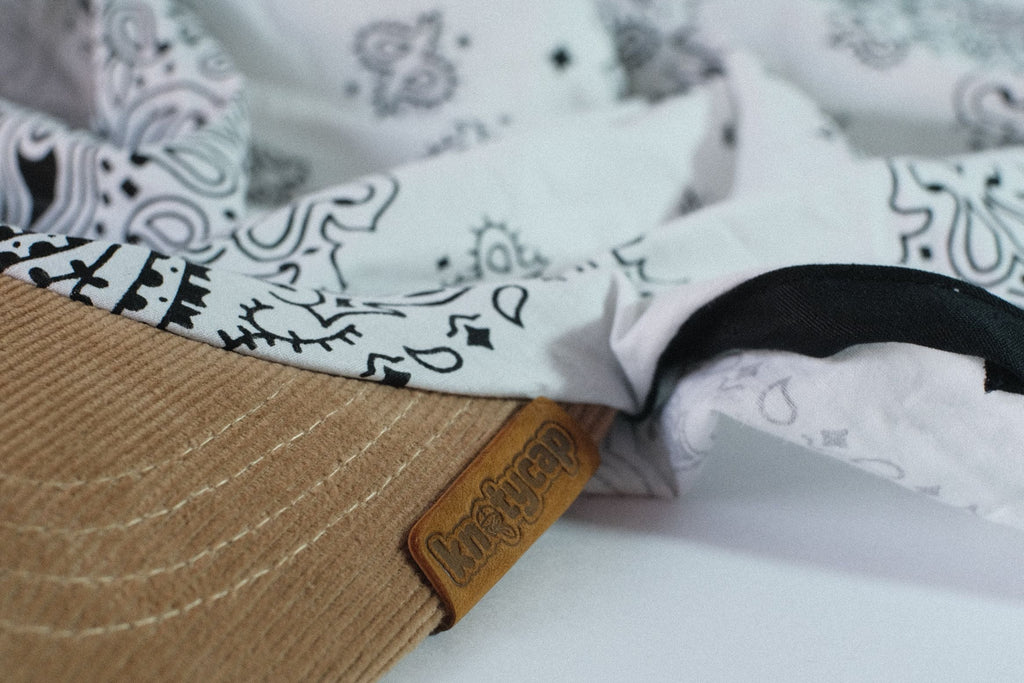 Beige Corduroy Brim | Ivory Veil Kapri
