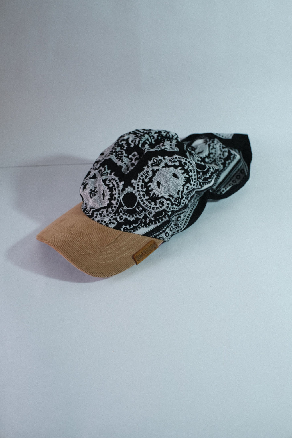 Beige Corduroy Brim | Shadow Drift Kapri