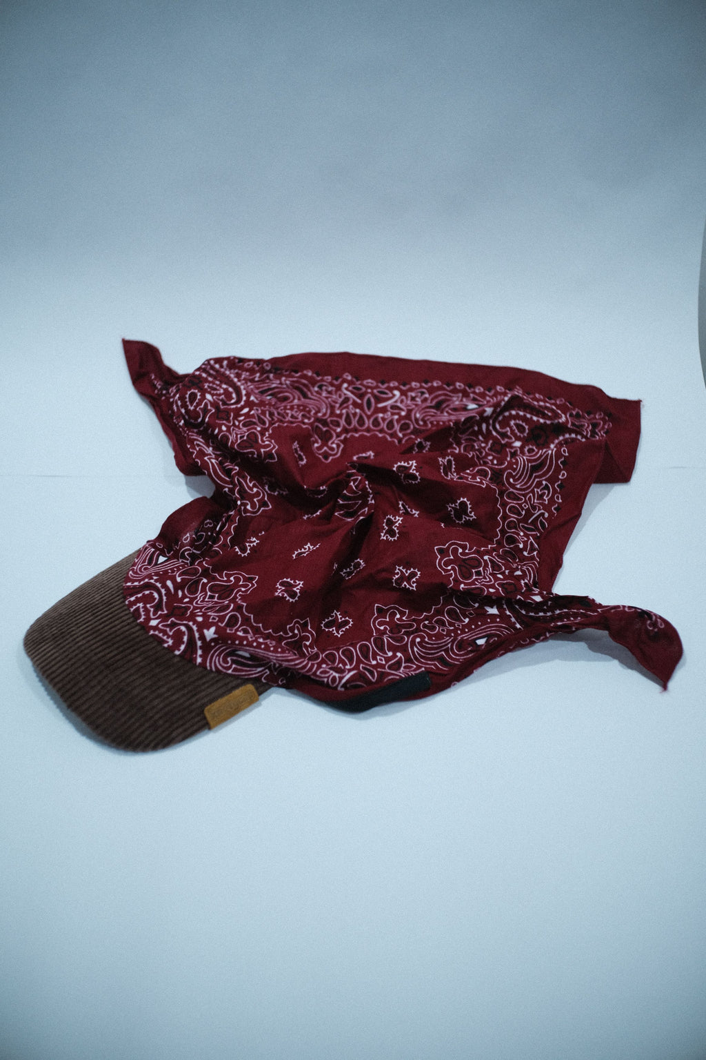 Dark Corduroy Brim | Wine Veil Kapri