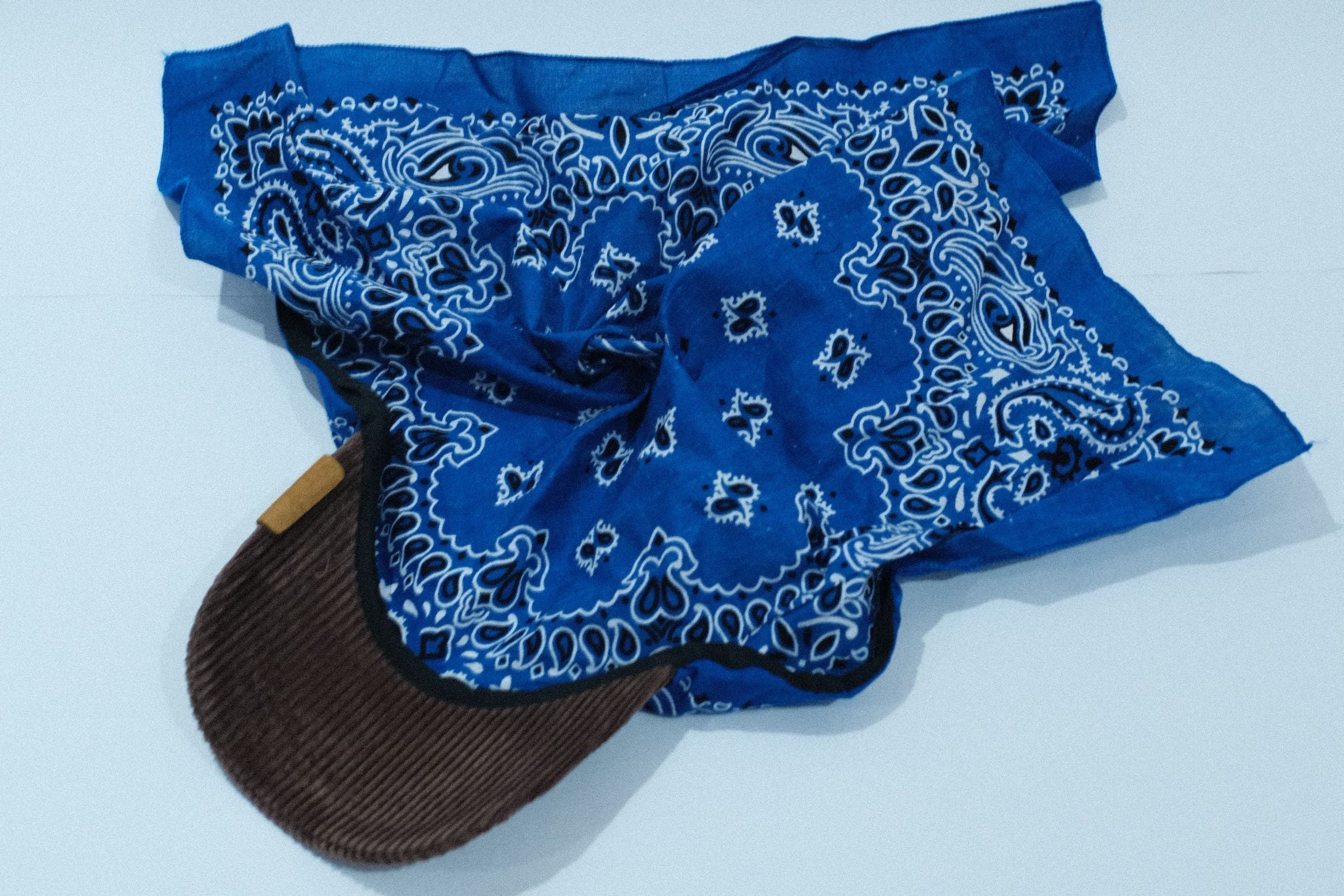 Dark Corduroy Brim | Iris Blue Kapri
