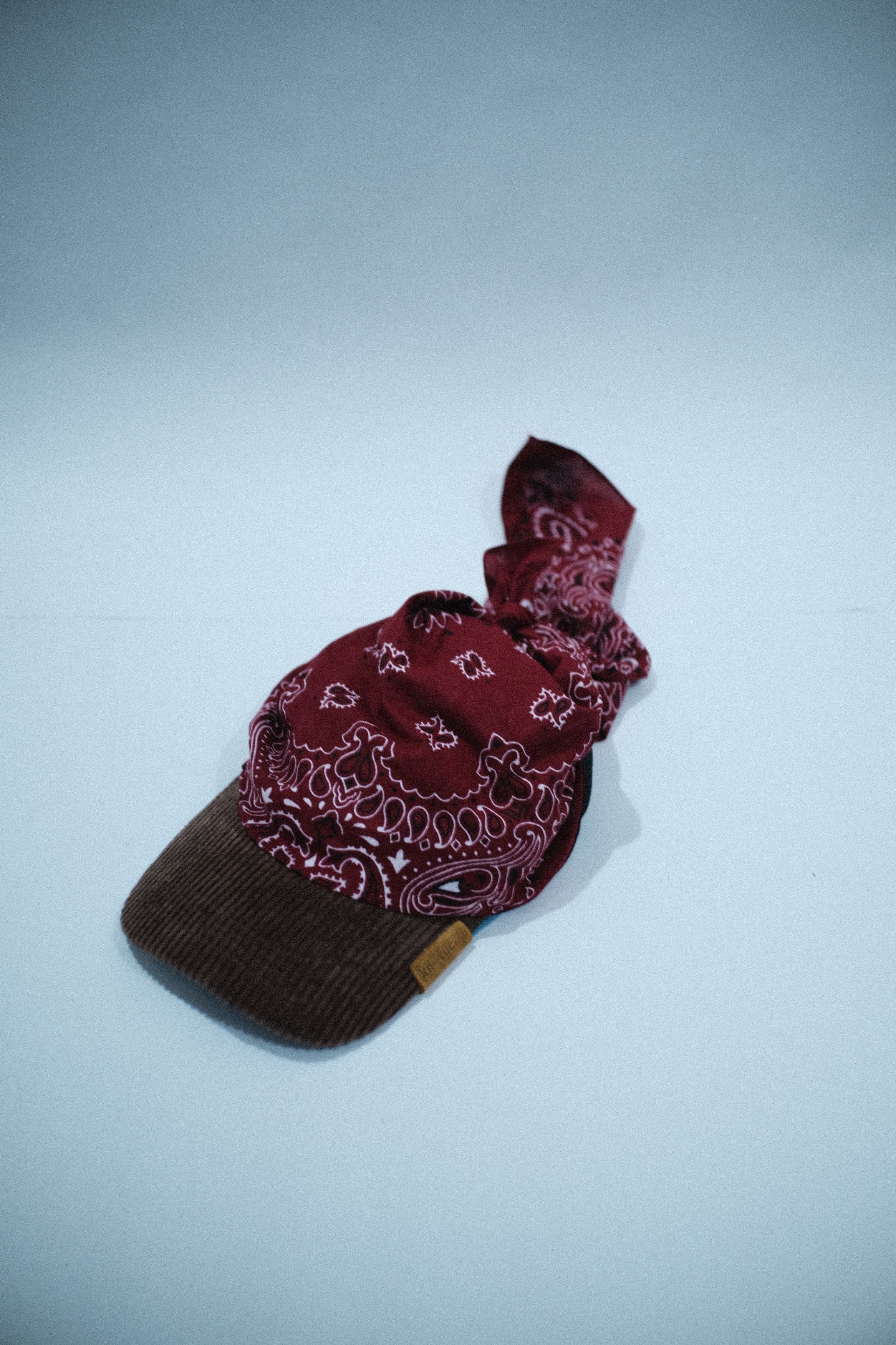 Dark Corduroy Brim | Wine Veil Kapri
