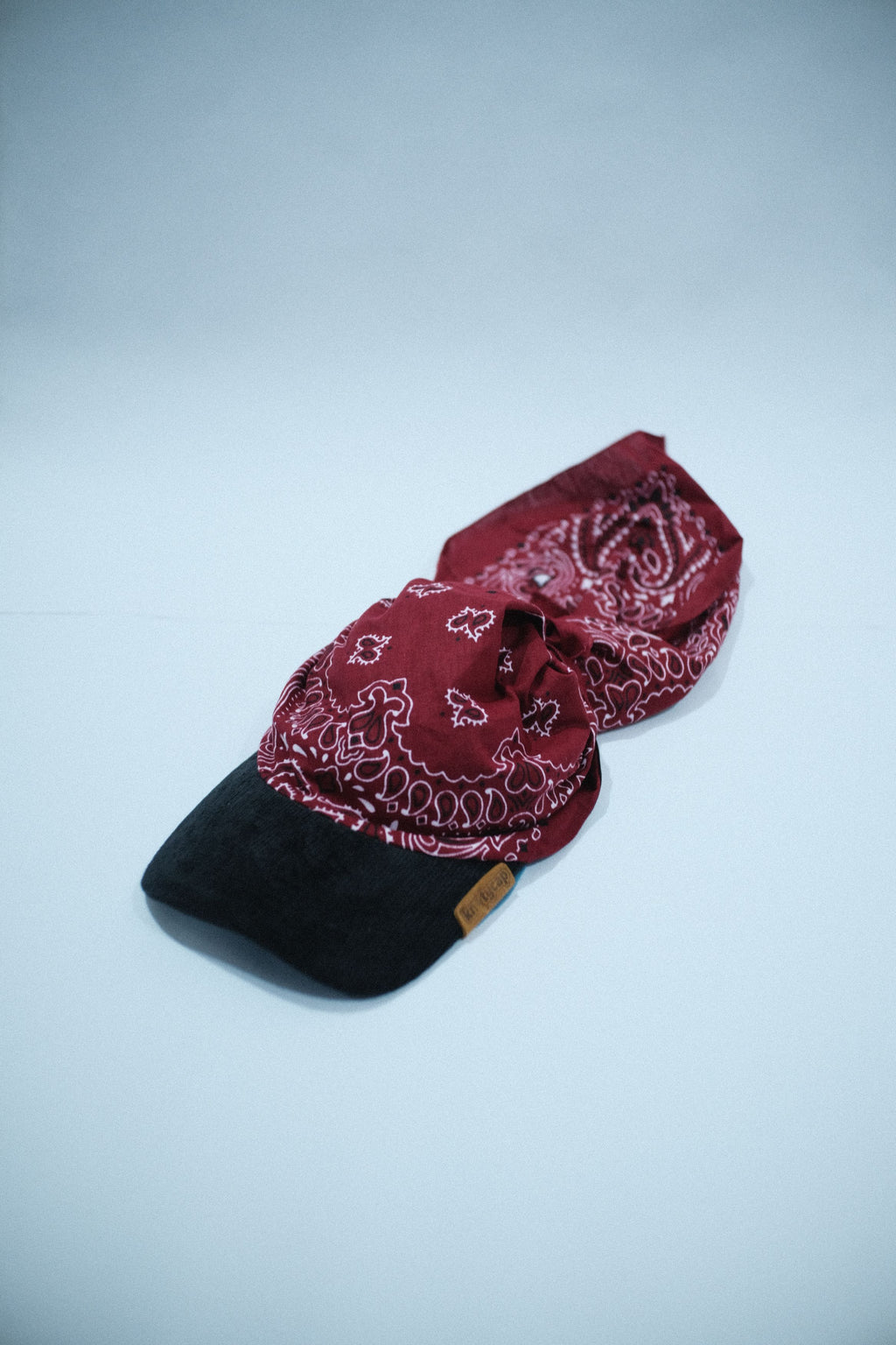 Black Corduroy Brim | Wine Veil Kapri