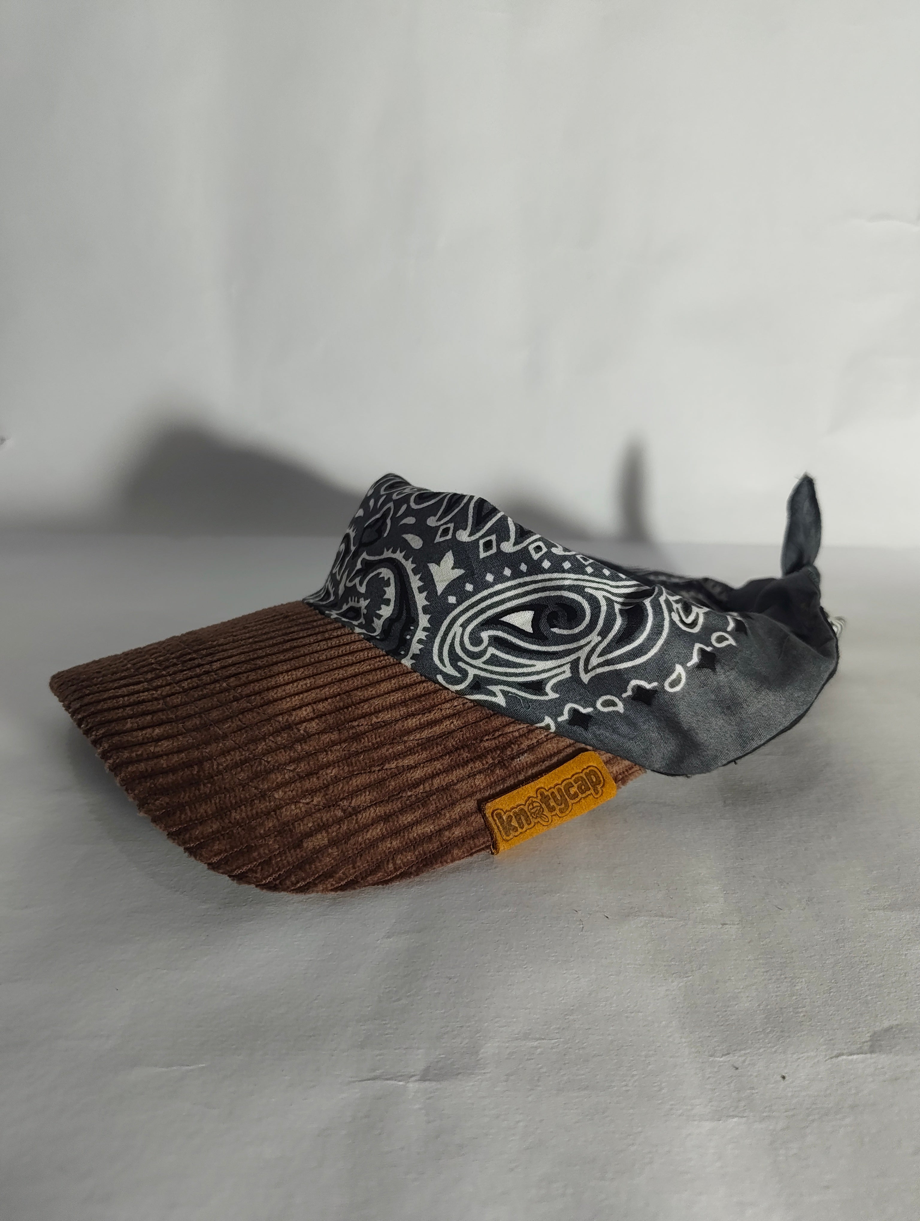 Dark Couduroy Brim | Silvermist Kapri