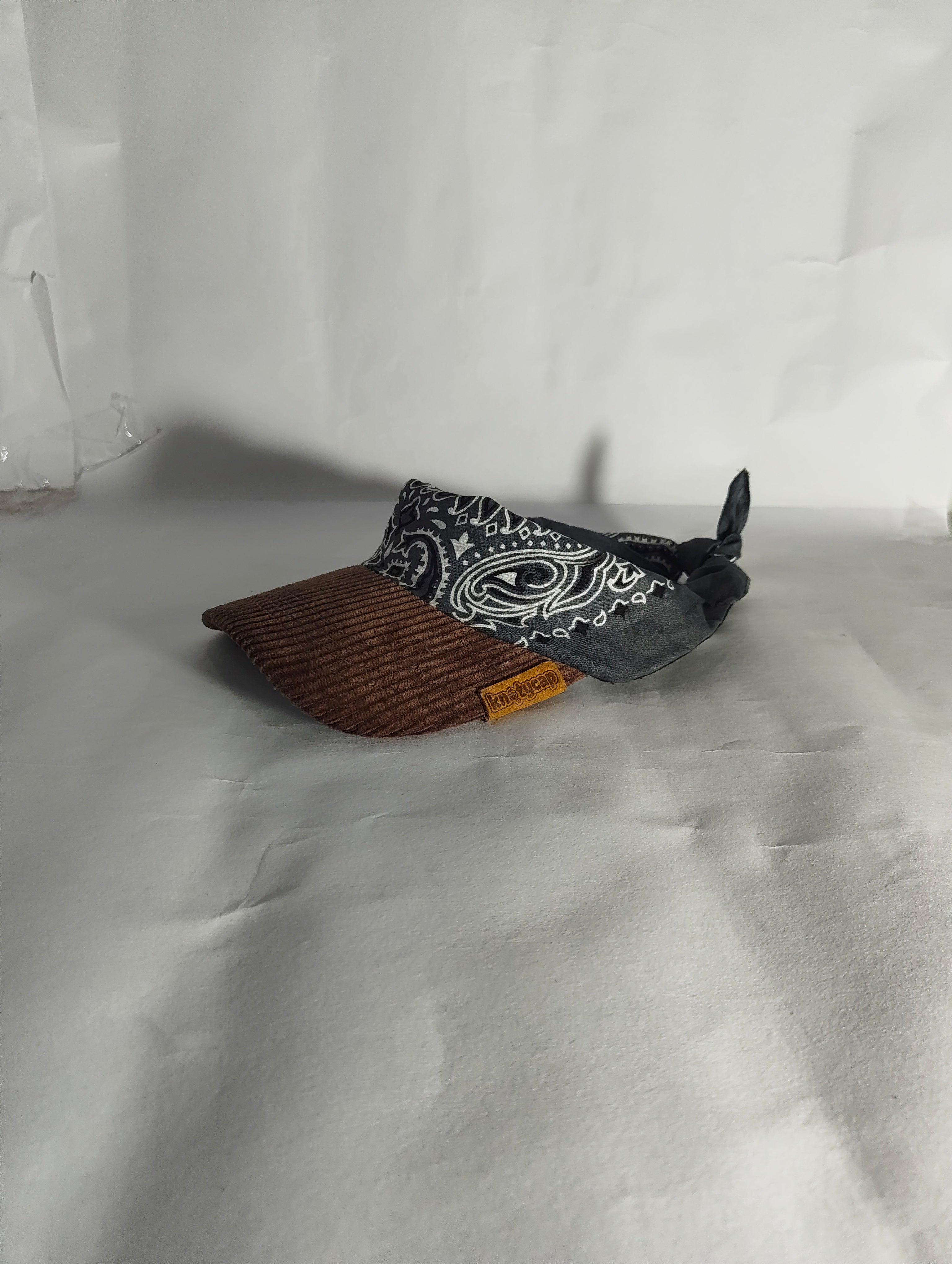 Dark Couduroy Brim | Silvermist Kapri
