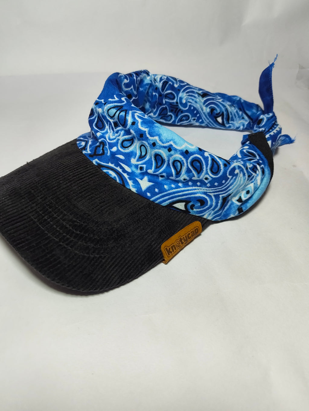 Black Corduroy Brim | Glacier Blue Kapri