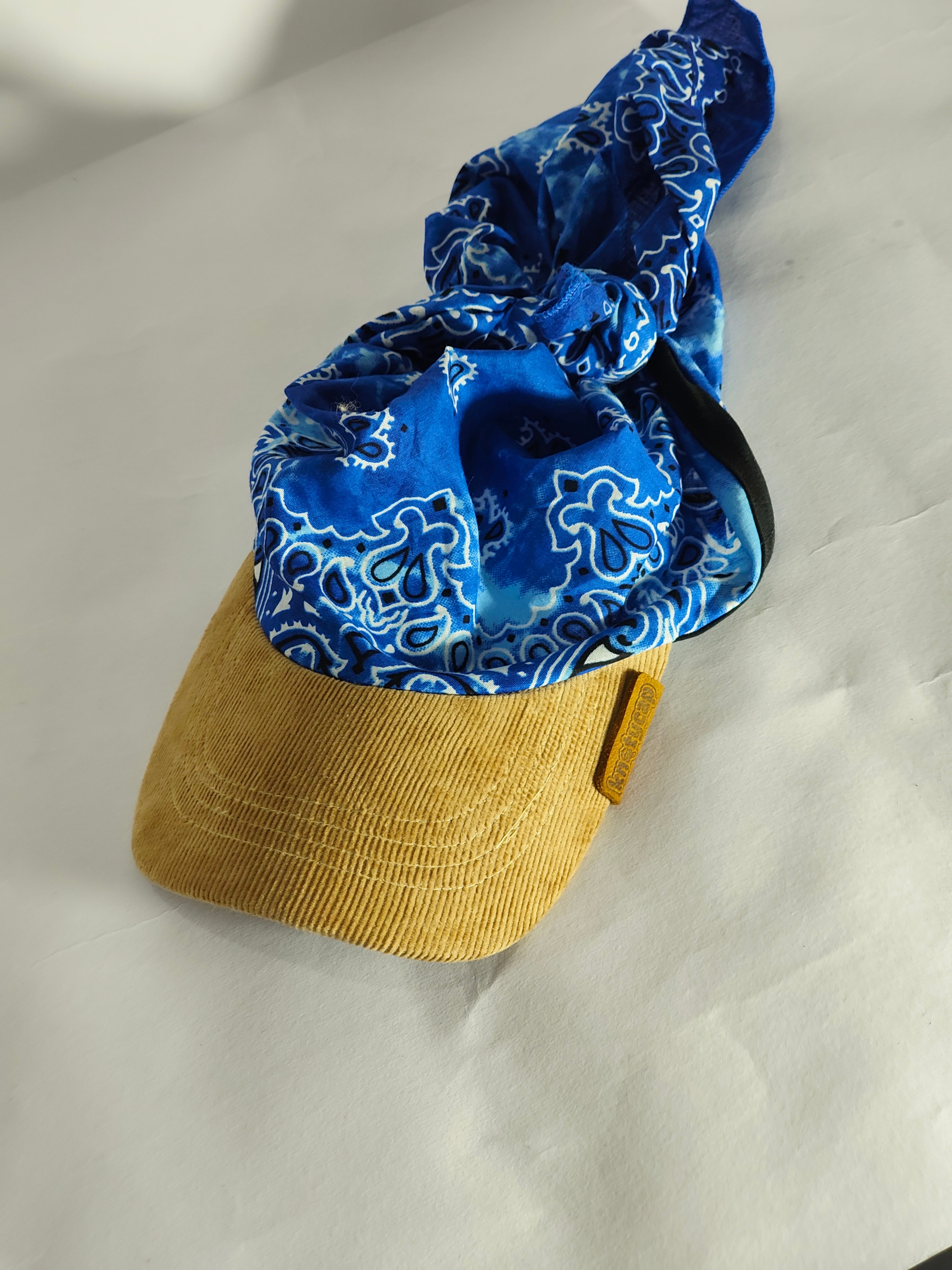Light Corduroy Brim | Glacier Blue Kapri