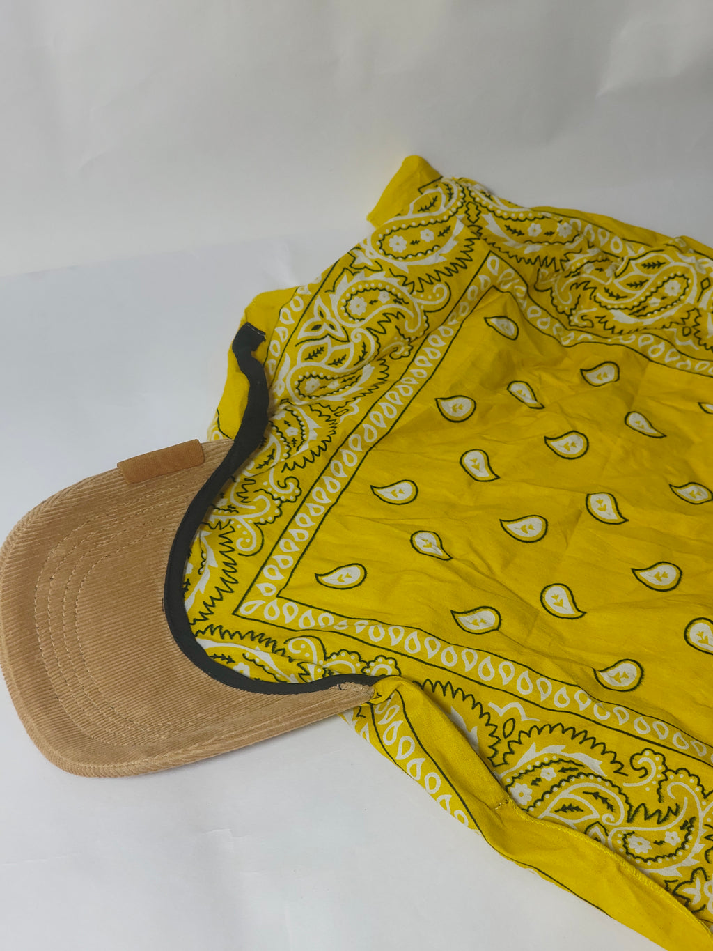 Beige Corduroy Brim | Canary Yellow Kapri